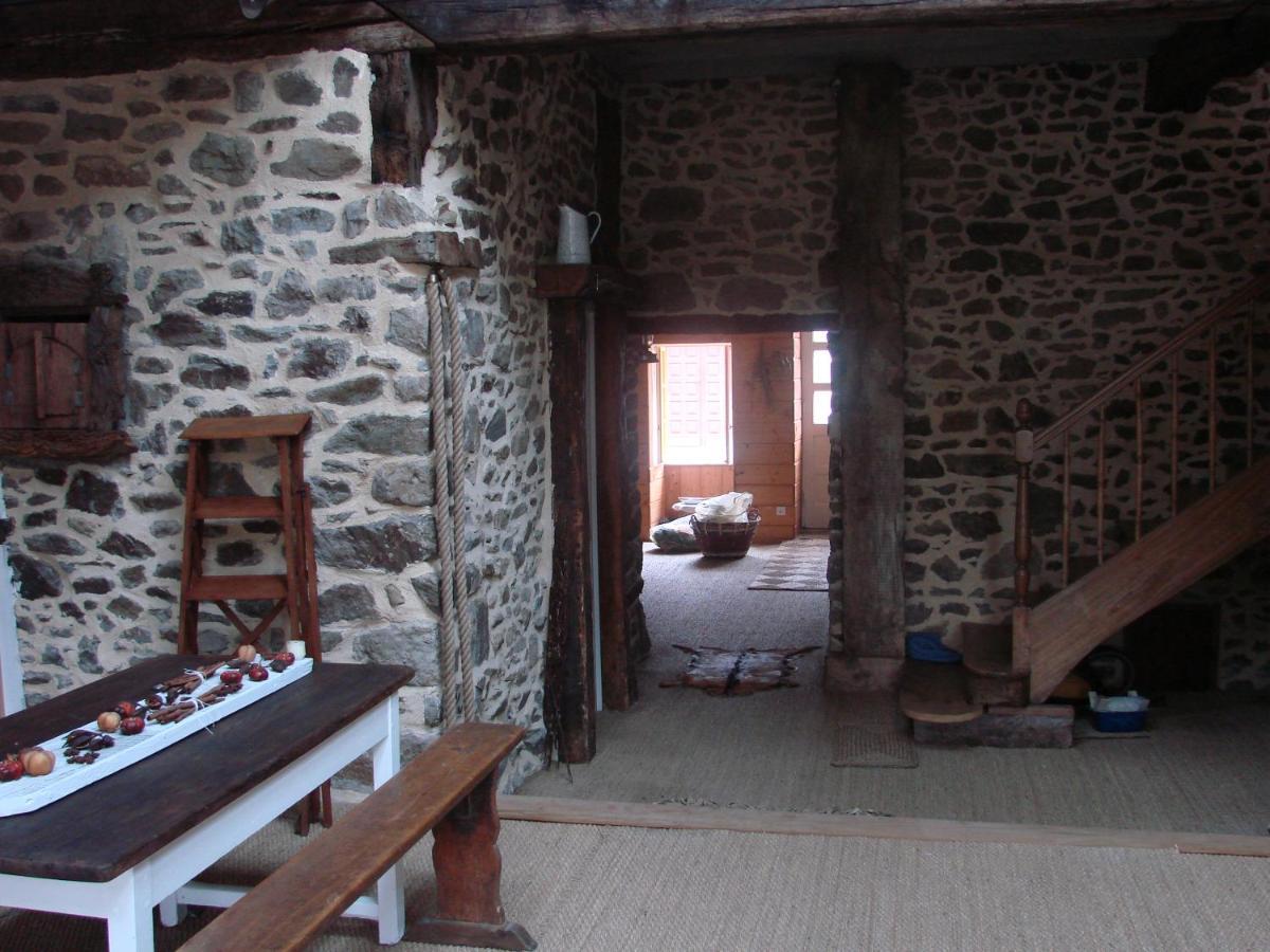 Chambre Jean'S Chez L'Habitant A ล็องบาล ภายนอก รูปภาพ