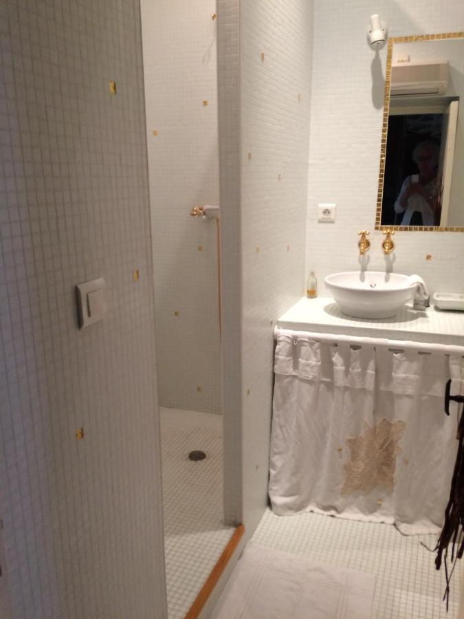 Chambre Jean'S Chez L'Habitant A ล็องบาล ภายนอก รูปภาพ