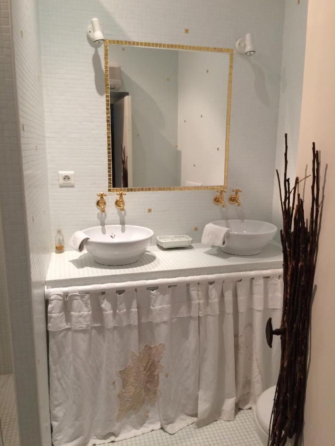 Chambre Jean'S Chez L'Habitant A ล็องบาล ภายนอก รูปภาพ